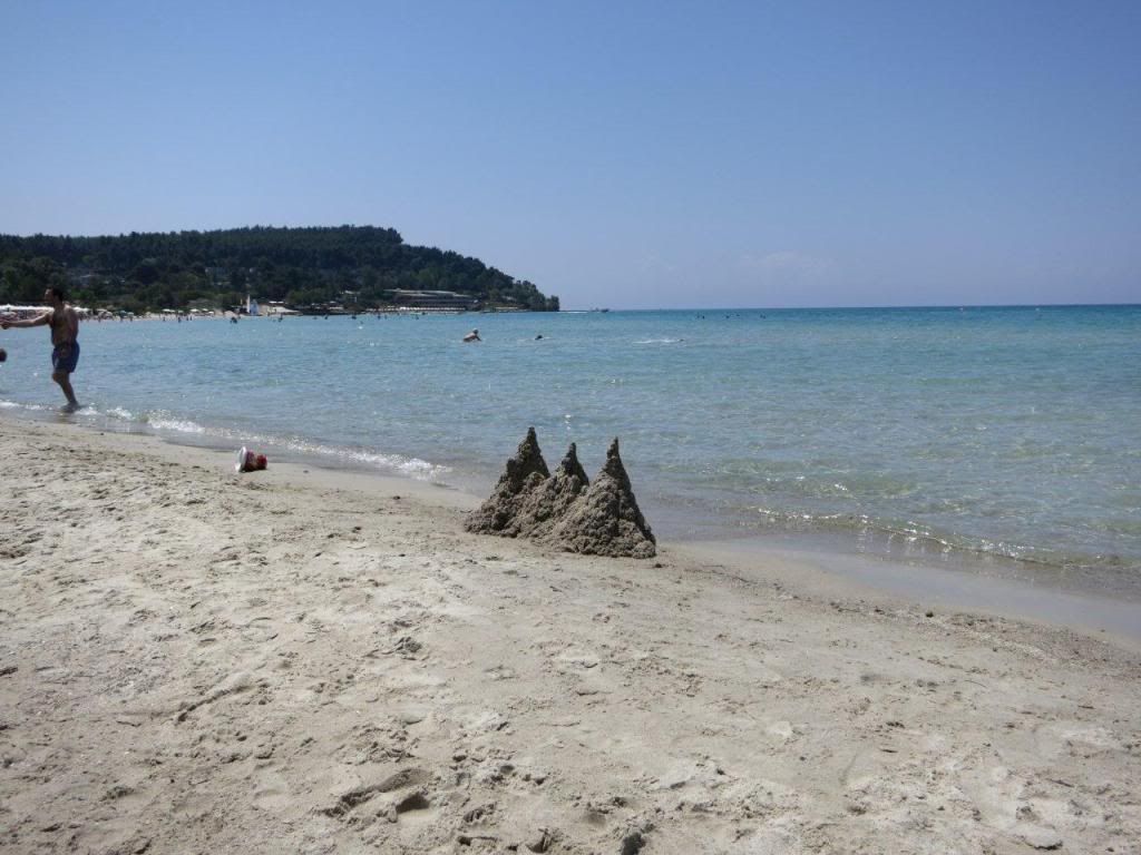 i1164.photobucket.com/albums/q562/teeveetee9/Halkidiki%20Big%20Pilot%202012/IMG_1734.jpg