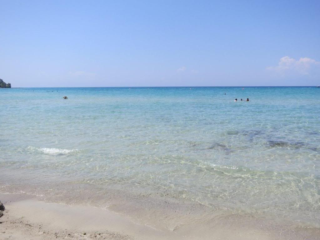 i1164.photobucket.com/albums/q562/teeveetee9/Halkidiki%20Big%20Pilot%202012/IMG_1737.jpg