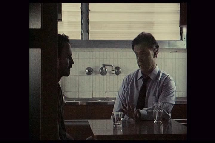 emergo-5.jpg