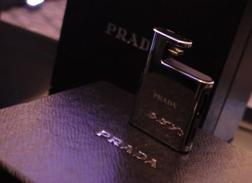 LG-Prada-6.jpg