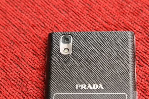 LG_Prada_30_5.jpg