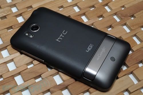 htc-thunderbolt-review-2-06-sm.jpg