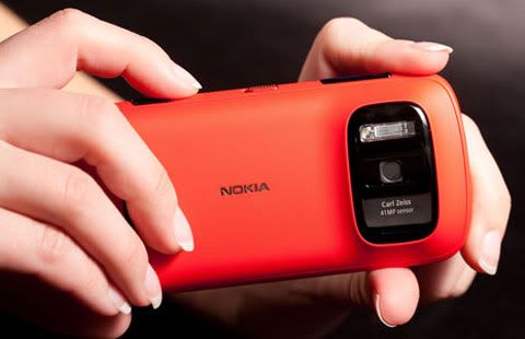 nokia-808-pureview-1.jpg