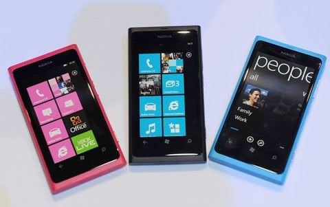 nokia-lumia-800-1.jpg