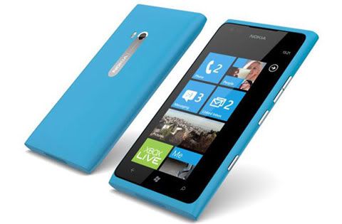 nokia-lumia-900-1.jpg