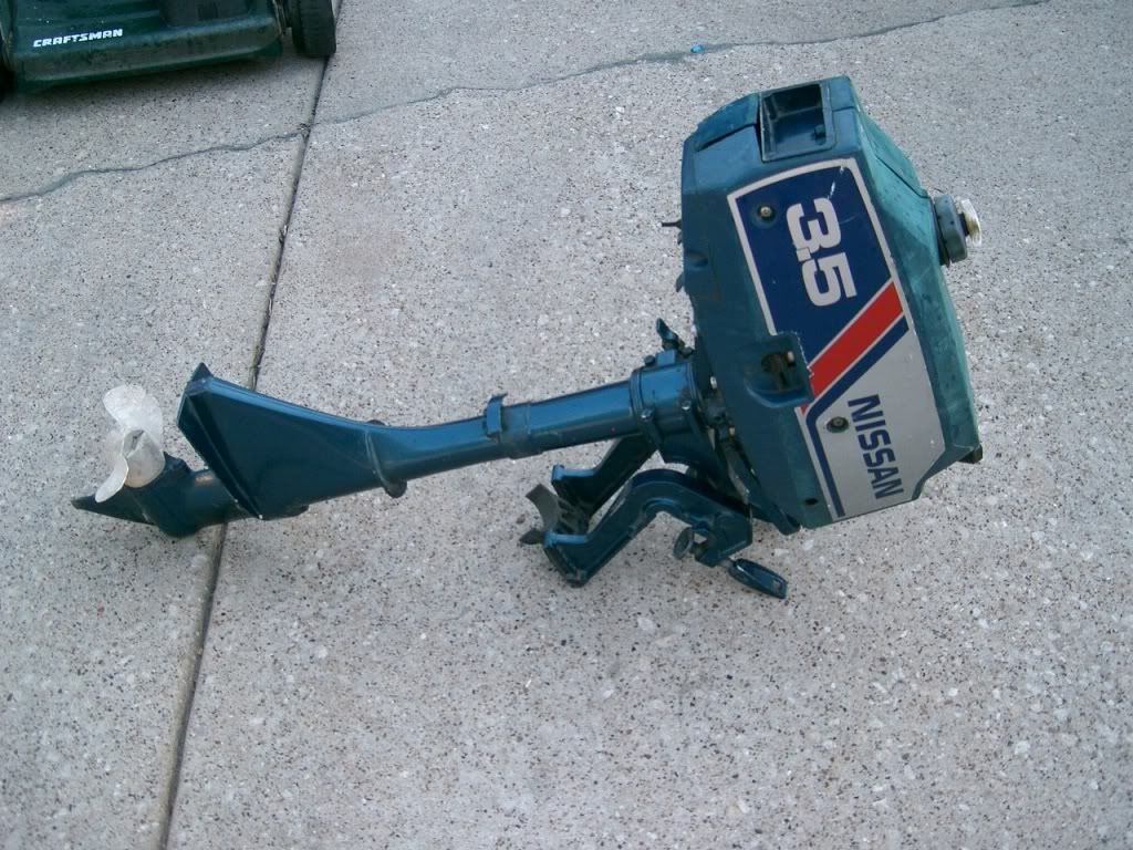 Nissan 3.5 outboard motor 2 stroke #9